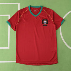 2006 season Portugal home retro Fan version