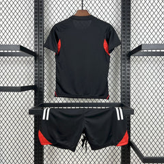 Kids Benfica 2025/26 Black Pre-Match Kit