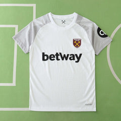 2425 season West Ham United F.C. third Player version