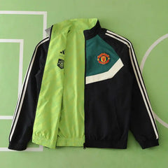 2425 Manchester United F.C. reversible windbreak