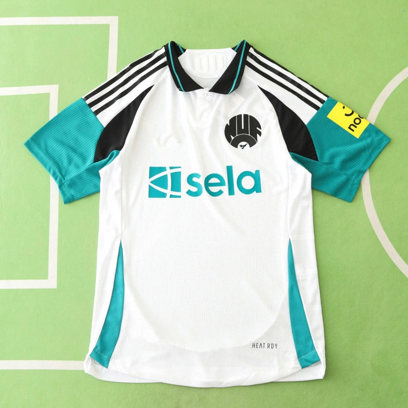 2425 season Newcastle United F.C. third Player version